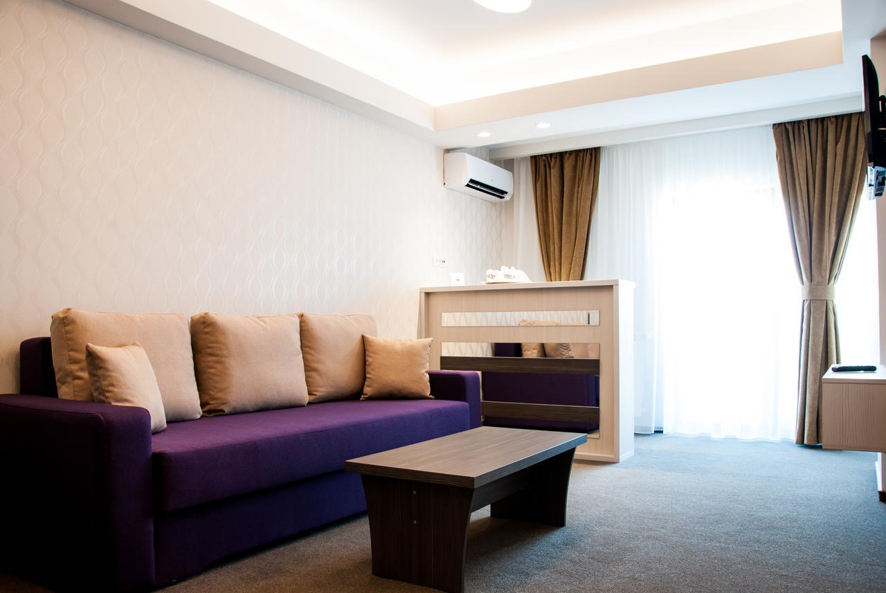 Milano Blue Mamaia 호텔 외부 사진